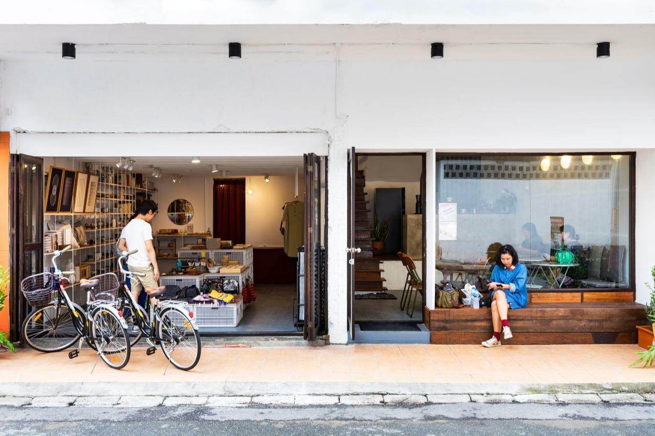 The Localist Chiangmai (Adults Only) Bed & Breakfast Чиангмай Екстериор снимка